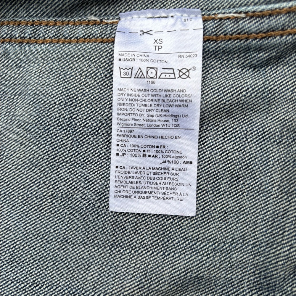 GAP Classic Blue Denim Jacket size XS - Picture 5 of 9
